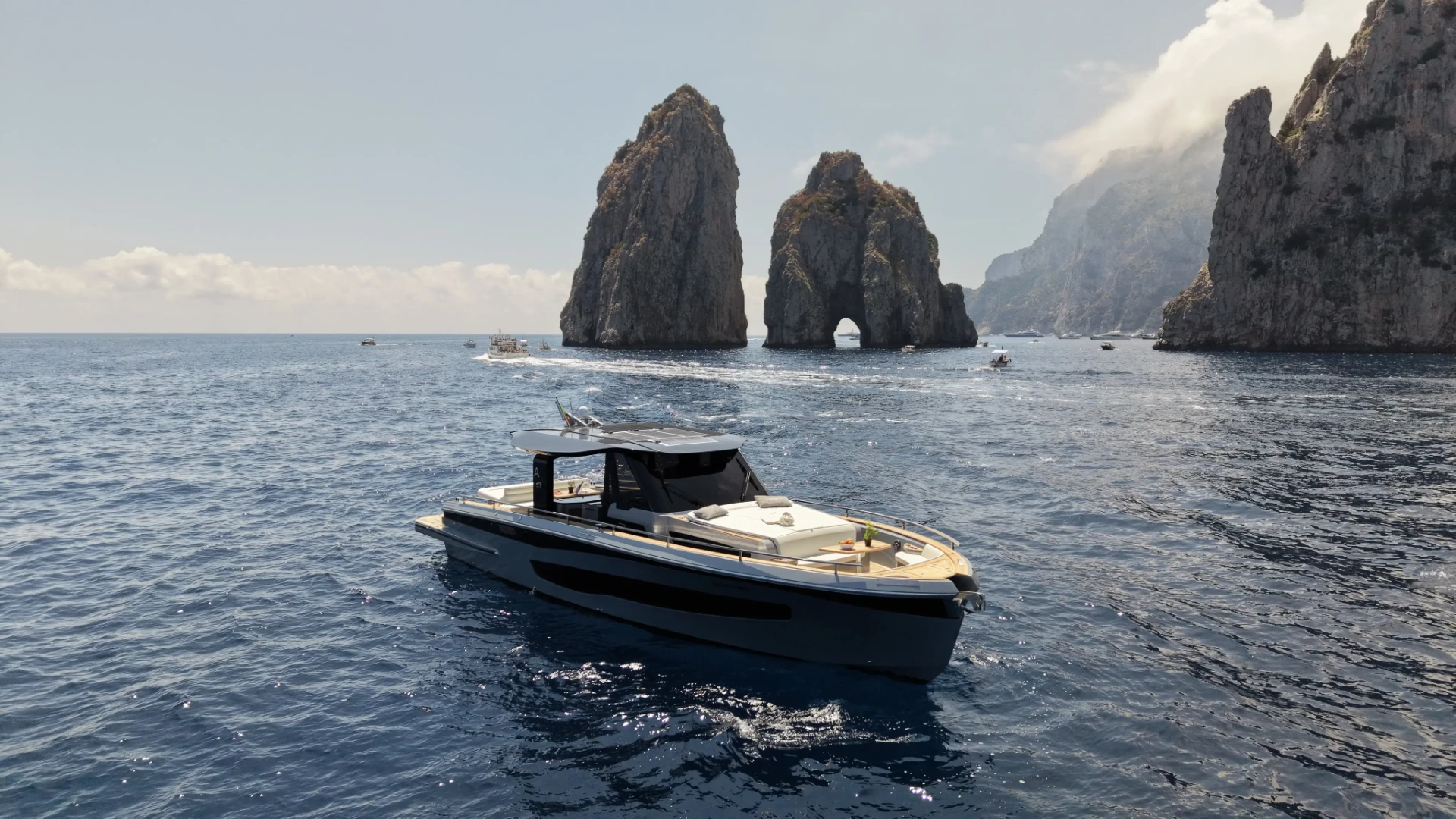 Italyure 50 private charter Naples - PDG Boat Tours
