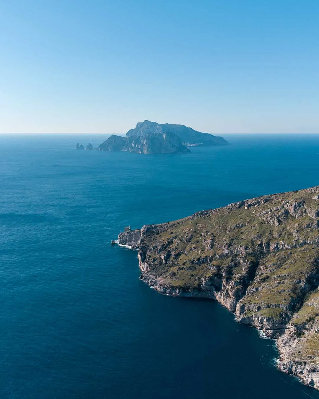 Capri vista da Punta Campanella durante il tour